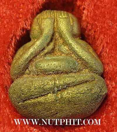 ชุดพระปิดตาหลวงปู่คำพันธ์ วัดธาตุมหาชัย นครพนม+กล่องเดิม ๓ องค์กริ๊บ ๆ*293