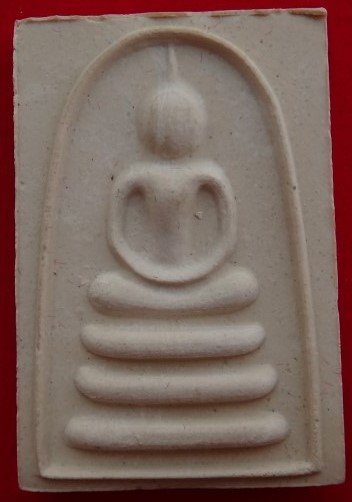 สมเด็จหลวงพ่อแพ วัดพิกุลทอง 6องค์ เคาะเดียว230