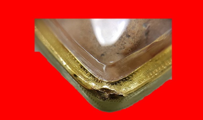 พระคงกรุเก่าเลัยมทงคำแท้( ทองคำยุบเสียรูป) พระไร้อุดซ่อม โพธิ์เด้ง พระบิ่นเดิมจากกรุครับ