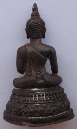 กริ่งหลวงพ่อศักดิ์สิทธิ์ หลวงปู่คำพันธ์ รุ่นแรกเจริญดี เนื้อนวะ 2 องค์ เคาะเดียว