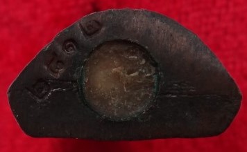 กริ่งหลวงพ่อศักดิ์สิทธิ์ หลวงปู่คำพันธ์ รุ่นแรกเจริญดี เนื้อนวะ 2 องค์ เคาะเดียว