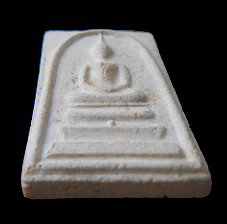 Champion !! สมเด็จวัดระฆัง 118 ปี พร้อมกรอบล้อมพลอย + บัตร สวยสุด ๆ