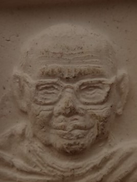 หลวงพ่อฤาษีลิงดำรุ่นหลัง 4องค์เคาะเดียว290