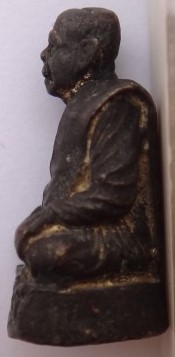 รูปหล่อหลวงพ่อตี๋ วัดหลวงราชาวาส เคาะเดียว