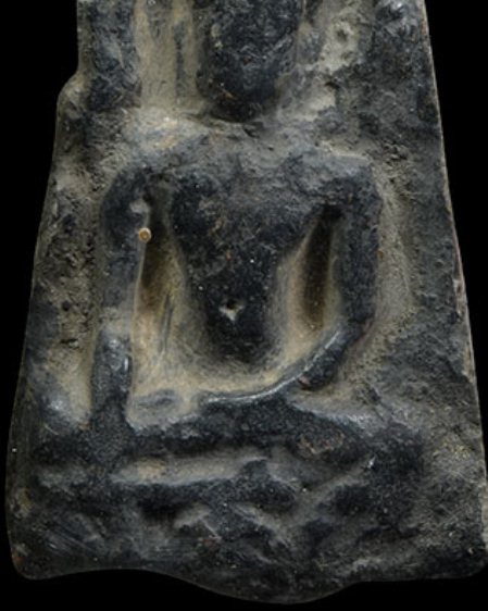 พระยอดขุนพล ตัดเดี่ยว เนื้อดิน จ.ลพบุรี (ตัดมาจากพระตรีกาย ลพบุรี)