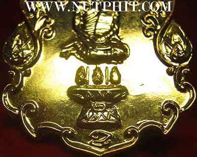 แพ็คคู่เหรียญเจ้าคุณนรฯ พ.ศ.๒๕๒๙(สวยกริ๊บยังกะทองคำ)*92