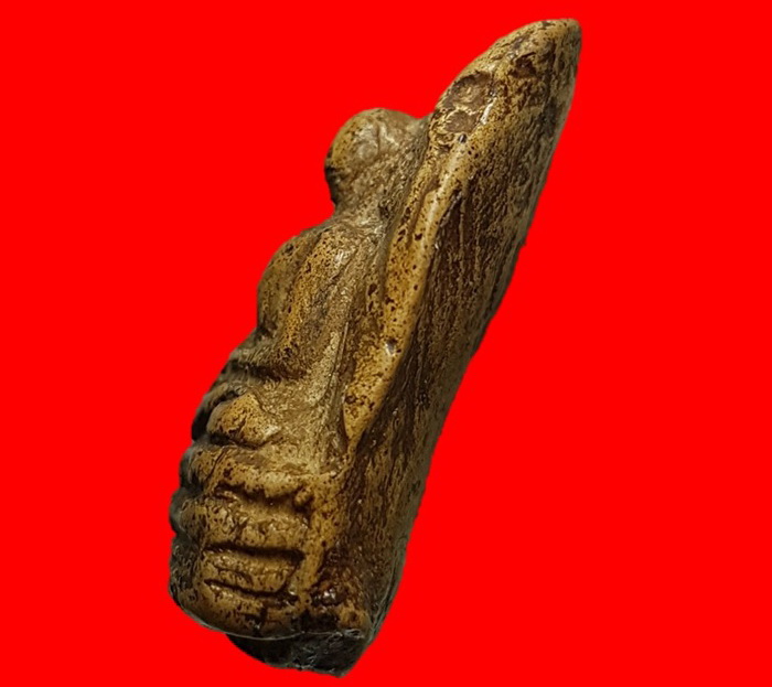 พระคงกรุเก่าดูง่ายเนียนสบายตา ฟอร์มตรงคลาสสิค สวยคามภาพไร้อุดซ่อมครับท่าน พระแท้คลอดชีพ