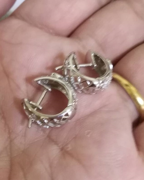 ต่างหูเพชร 1 คู่ สภาพดี ทองคำ นน.5.91 กรัม