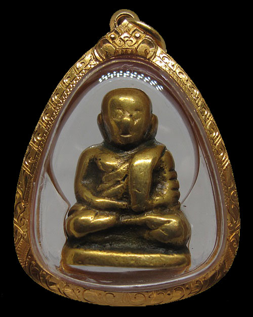 หลวงพ่อเงิน วัดห้วยเขน จ.พิจิตร "พิมพ์แขนบั้ง" เลี่ยมทอง พร้อมบัตรรับรอง