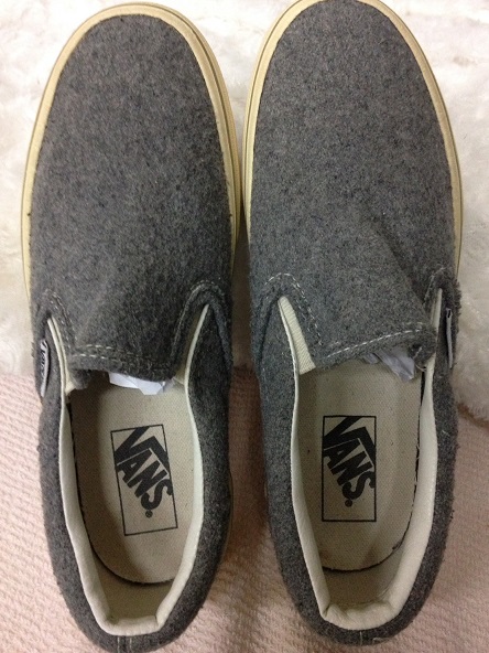 รองเท้า VAN slip on เบอร์ 37 ยาว 23 cm ราคาพร้อมจัดส่งครับ