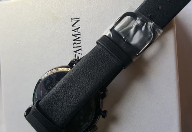 นาฬิกา Emporio Armani ของแท้ รุ่นใหม่คอลเลคชั่นล่าสุด ยกชุดรวมทั้งกล่องและคู่มือ