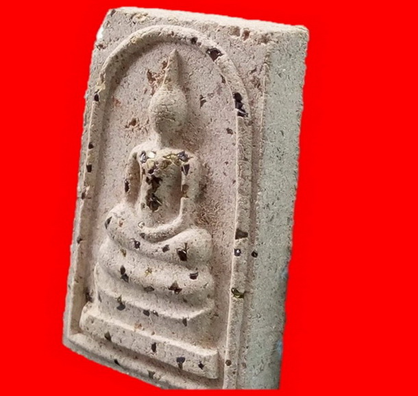 พระสมเด็จวัดโนนผึ้ง อ.กันทรารมย์ จ.ศรีสะเกษ เนื้อผงพุทธคุณ 108 ปี 2540 พิมพ์จัมโบ้โรยเชรหน้าทั่ง