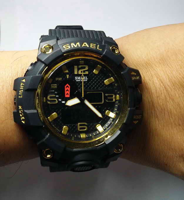 300 บาท นาฬิกา SMAEL 1545 ของแท้ กีฬาผู้ชายนาฬิกา จอแสดงผลแบบผสมผสาน dual เข็ม + อนาล็อก ดิจิตอล