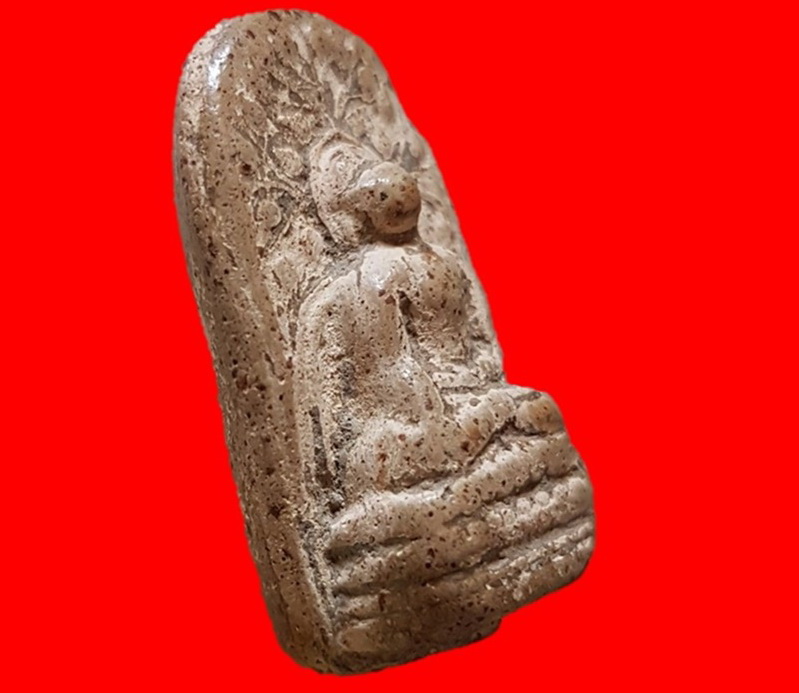 พระคงลำพูน องค์ล่ำหนา ฟอร์มตรง โพธิ์เด้งคราบกรุเดิม พระล่ำหนาโพธิ์เด้ง เม็ดบัวเรียงเม็ดสวยงาม