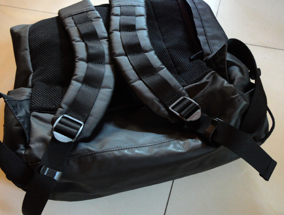เป้ MANDARINA DUCK ของแท้ แบรนด์อิตาลี จัดไปราคาแบ่งปันครับ (รูปเพียบ)