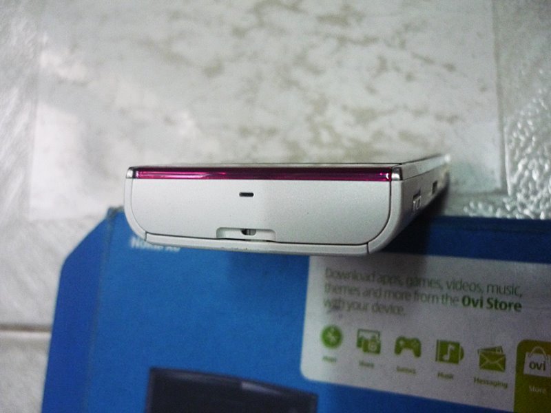 ขายโทรศัพท์ Nokia รุ่น X6 สภาพ 99% พร้อมกล่องเดิม