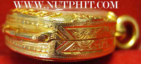 พระปิดตา ลป.ทิม วัดละหารไร่ ระยอง ตลับทองคำบาทกว่างานฝีมือสวยกริ๊บ+บัตรรับรองพระแท้*136