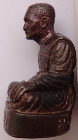 รูปหล่ออุดกริ่ง สะดุ้งกลับ หลวงพ่อคง วัดบางกะพ้อม ปี 52 เคาะเดียว