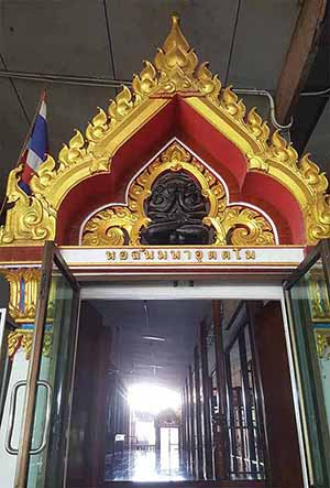 ปิดตามหาอุตฺตโม ลป.ทิม อิสริโก พระที่แขวนแล้วเหลือกินเหลือใช้ตลอดกาล+บัตรรับรองพระแท้*109