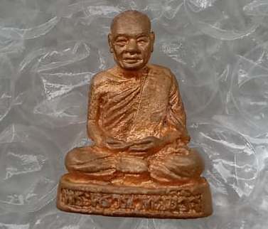 รูปเหมือนหลวงพ่อสนิท วัดลำบัวลอย จ.นครนายก ปี2536 เสาร์5 แช่น้ำมนต์ มีพระธาตุเสด็จ ตามรูป