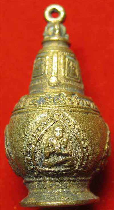 ชุด 3 องค์ ราคาสุดพิเศษ รูปหล่อโบราณสมเด็จโตปี 95 จำนวน 2 องค์+บาตรน้ำมนต์หล่อโบราณปี 22 อีก 1 องค์*