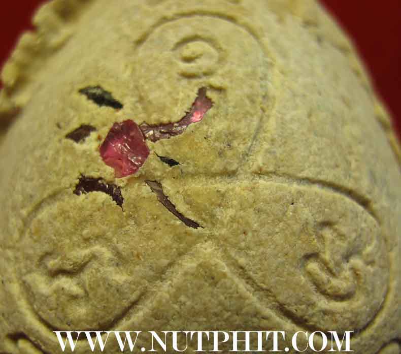 พระปิดตาฝัง พลอยแท้ โรยเกษา หลวงปู่ม่น วัดเนินตามาก ชลบุรี*175