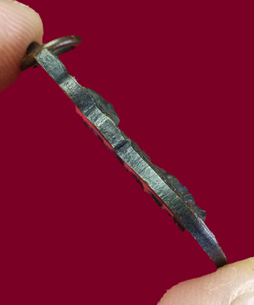 พระเหรียญเสมาหลวงปู่ทวด(รุ่นแรก) วัดพังเถี๊ยะ จ.สงขลา พิมพ์ใบเสมา เนื้อโลหะ ปี2505