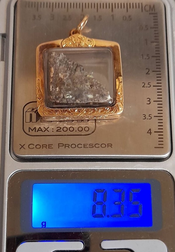 พระสมเด็จบางขุนพรหม พิมพ์อกครุฑ กรุใหม่ วัดใหม่อมตรส กทม.