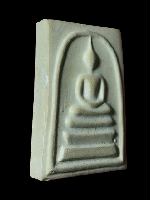 สมเด็จพุฒาจารย์ (โต พรหมรังสี) วัดใหม่อมตรส บางขุนพรหม กรุงเทพฯ เนื้อผงพิมพ์ใหญ่พิเศษ(จัมโบ้) ปี 253