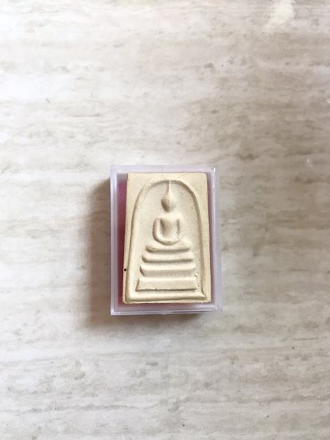 สมเด็จพุฒาจารย์ (โต พรหมรังสี) วัดใหม่อมตรส บางขุนพรหม กรุงเทพฯ เนื้อผงพิมพ์ใหญ่พิเศษ(จัมโบ้) ปี2539