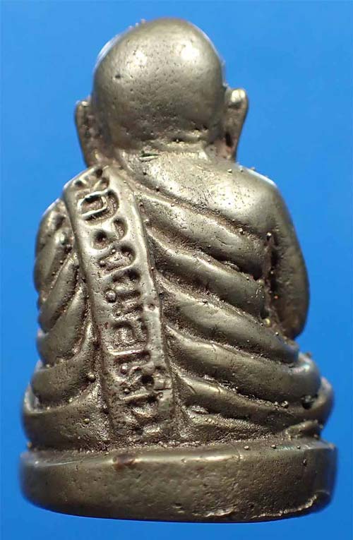 แค่องค์เดียวราคาก็ท่วมแล้วครับ หลวงพ่อเงิน 3 องค์ สวยกริ๊บยันกล่อง*204