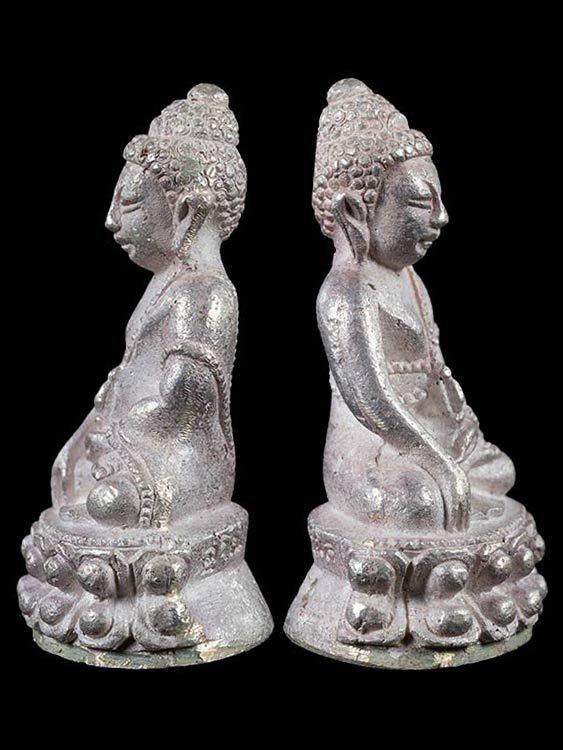 พระกริ่ง เนื้อเงิน รุ่นเมตตา ลป. ม่น วัดเนินตามาก ชลบุรี ปี 2537