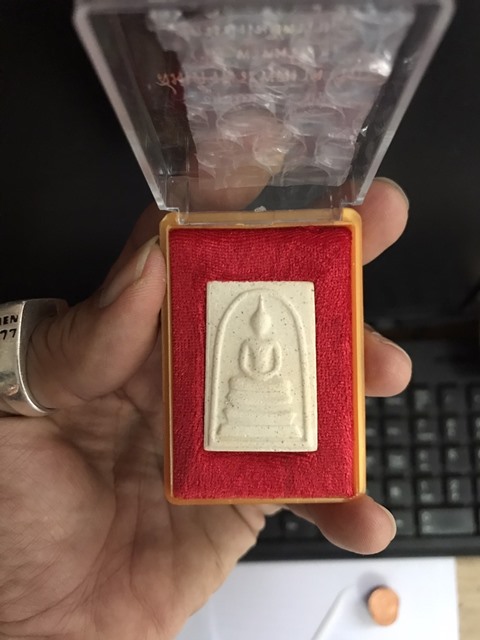 สมเด็จพุฒาจารย์ (โต พรหมรังสี)อนุสรณ์ฯ122ปี วัดระฆังโฆสิตาราม กรุงเทพฯ เนื้อผงพิมพ์ใหญ่ จุดผ้าทิพย์ 