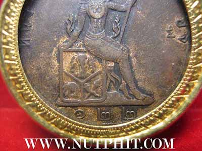 เหรียญรัชกาลที่ ๕ ร.ศ.๑๒๒ พระเศียรตรงกันเลี่ยมทองคำแท้พร้อมบัตรรับรองพระแท้*258