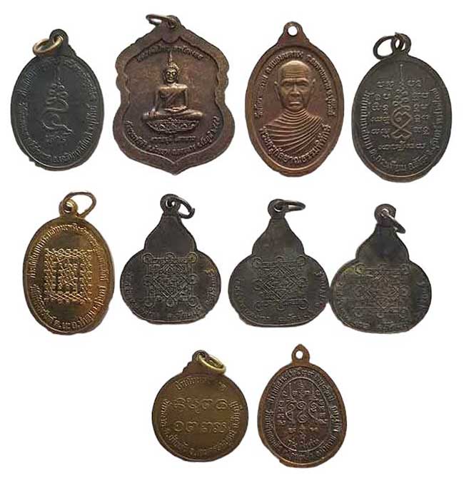 เหรียญชนะจน ชุบทองโบราณ ตอก ๙ รอบ ลงยาขอบ ลงยาจีวร หลวงปู่จื่อ วัดเขาตาเงาะ ชัยภูมิ