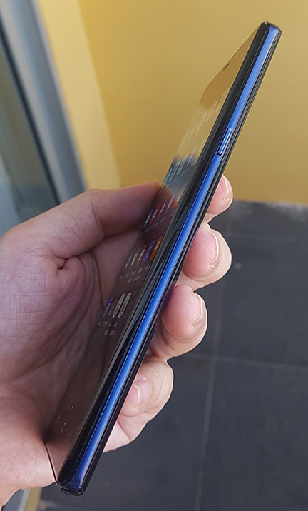 Samsung Note9 Blue 6/128 สภาพสวย ใช้งานปกติ ทั้งกล้อง ปากกา เล่นเน็ต โทรเข้าออก กระจกหน้าจอ Golilla