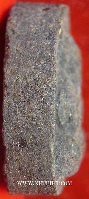 พระปิดตาหลวงปู่เฮี้ยง วัดป่าฯ พ.ศ.๒๕๐๕ พิมพ์หลังแบบ+บัตรรับรองพระแท้*24