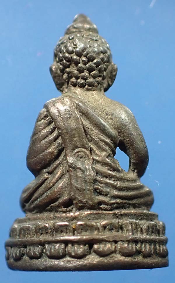 พระชัยวัฒน์ เนื้อนวะโลหะ หลวงพ่อรวย วัดท่าเรือ ระยอง สวยกริ๊บ+บัตรรับรองพระแท้*52