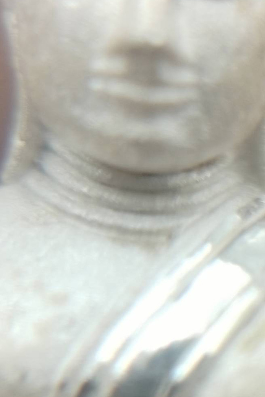 หลวงพ่อโสธร กรมตำรวจ ลอยองค์ เนื้อเงิน