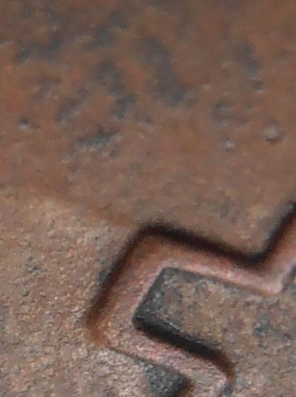 เหรียญหลวงพ่อเงิน วัดดอนยายหอม นครปฐม ปี๒๕๐๐ รุ่น ๓ เลี่ยมทอง