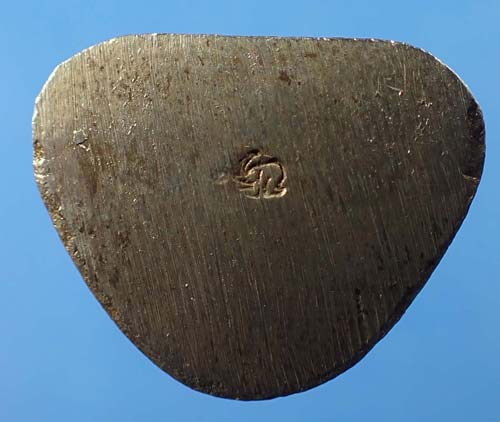 รุ่นสร้างเจดีย์ปี ๓๓ ชุดกรรมการ ๓ องค์ หลวงปู่ทวด วัดช้างให้ จังหวัดปัตตานี เนื้อเงินสวยกริ๊บ *1