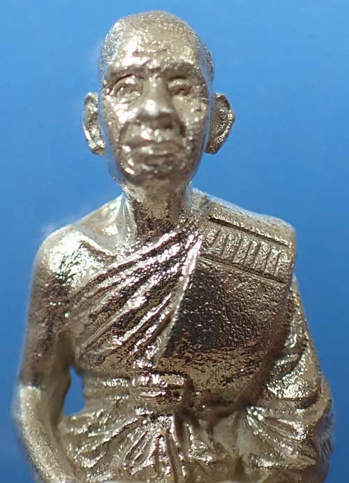 รูปเหมือน เนื้อเงิน หลวงพ่อรวย วัดท่าเรือ ระยอง สวยกริ๊บ+บัตรรับรองพระแท้*48