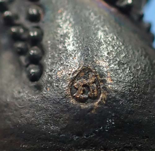 ครบชุดที่สุดหายากพระกริ่ง+พระชัยวัฒน์ ลป.ชา วัดหนองป่าพง รุ่นแรก นวโลหะ สวยกริ๊บสุด ๆ+บัตรรับรอง*82