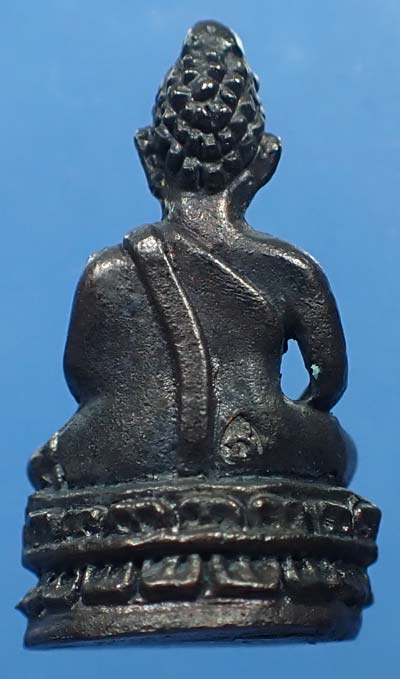 ครบชุดที่สุดหายากพระกริ่ง+พระชัยวัฒน์ ลป.ชา วัดหนองป่าพง รุ่นแรก นวโลหะ สวยกริ๊บสุด ๆ+บัตรรับรอง*82