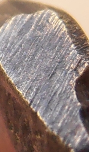 เหรียญหล่อใบสาเกหลวงพ่อบ้านแหลม พิมพ์เล็ก รุ่นแรก ปี ๒๔๕๙ วัดเพชรสมุทรวรวิหาร สมุทรสงคราม