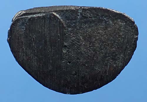 พระชัยวัฒน์ หลวงปู่ชา วัดหนองป่าพง รุ่นแรก นวโลหะกลับดำ สวยกริ๊บสุด ๆ+บัตรรับรองพระแท้*104