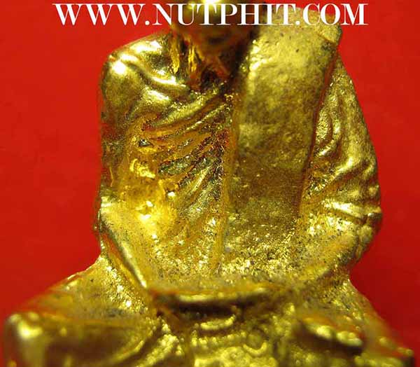 รูปหล่อยุคหลังแสนกว่าแล้วครับ รุ่นนี้ราคาสัมผัสได้ครับ รูปหล่อ ลป.ทิม นะชาลีติ ปี ๑๗*ส131