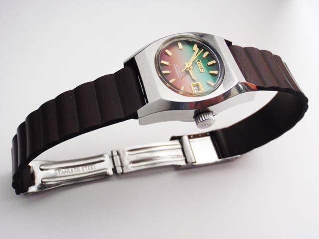 นาฬิกาไขลานสัญชาติสวิสแท้ ORIS