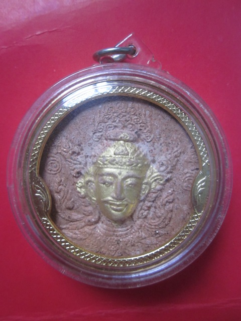พระลักษณ์หน้าทอง  หลวงปู่กาหลง   เขี้ยวแก้ว