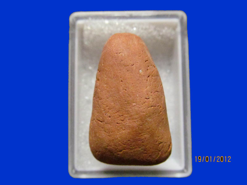 พระเนื้อดิน ไม่ทราบที่ เหมือนเดิมครับรอบนี้เริ่ม20บาท k.31